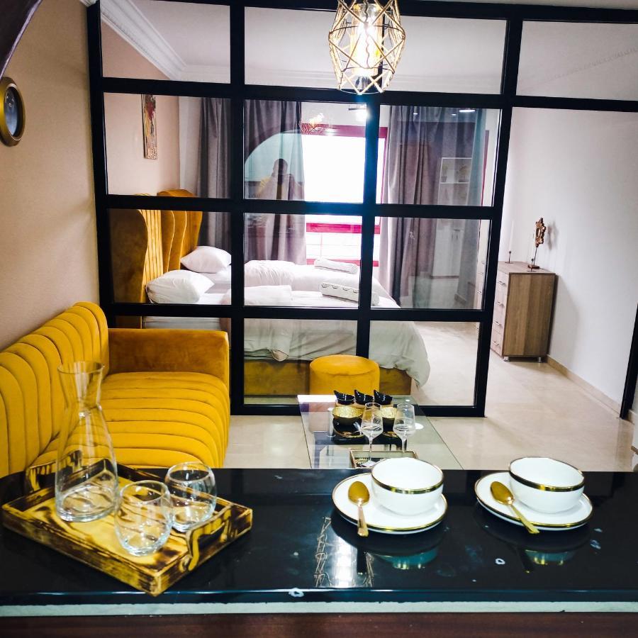 Nouveau Appartement Au Plein Centre-Ville En Face Hilton Танжер Екстер'єр фото