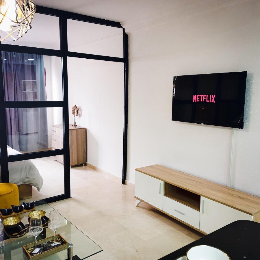 Nouveau Appartement Au Plein Centre-Ville En Face Hilton Танжер Екстер'єр фото